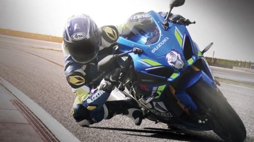 Suzuki "regala" la patente A1 con GSX S 125 e R 125