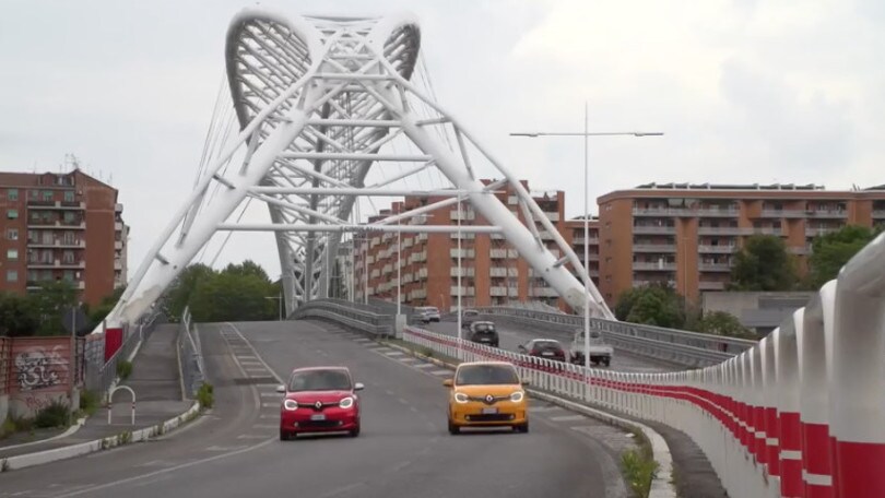 Nuova Renault Twingo tra lo Street Art di Roma VIDEO