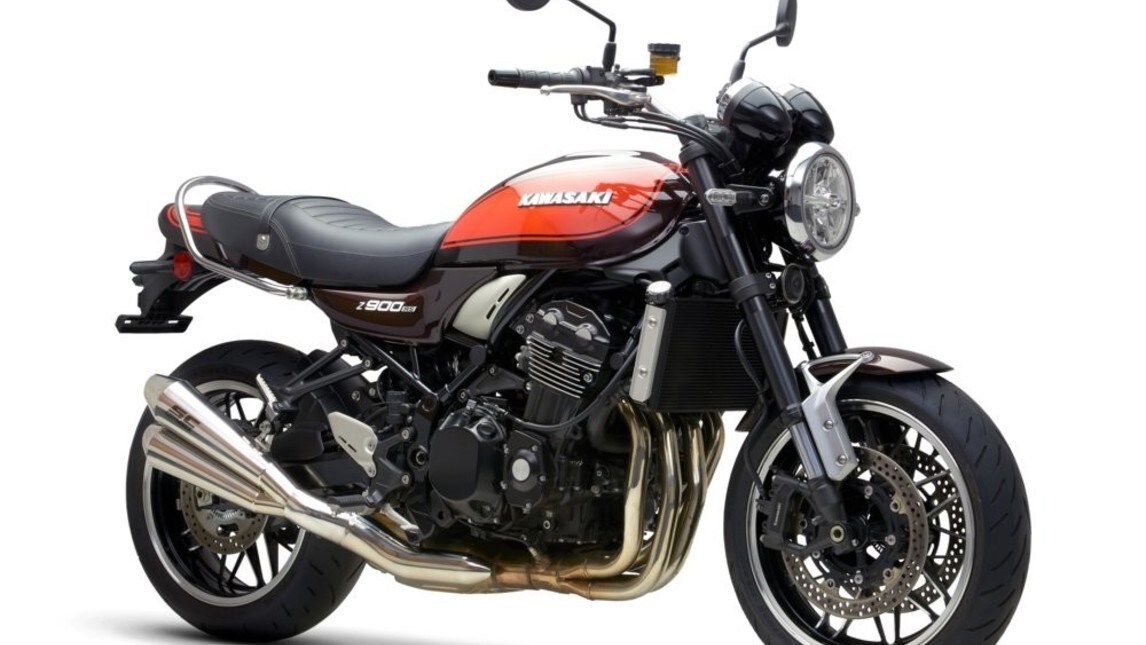Kawasaki, le foto della Z900RS Classic Edition