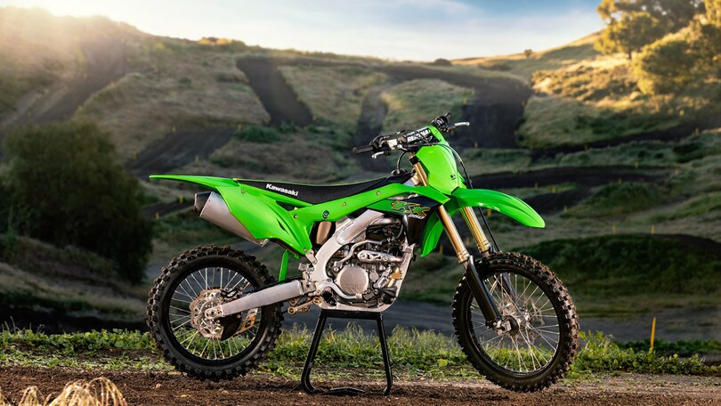 Kawasaki, le foto della nuova KX250