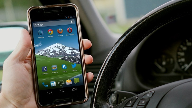 Auto parcheggiata, ecco come trovarla con l'assistente Google