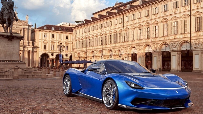 Pininfarina Battista: le foto a Parco Valentino