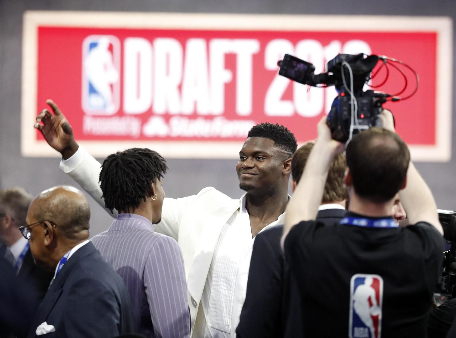 Nba Draft 2019: Williamson numero uno, Ja Morant va a Memphis e RJ Barrett ai Knicks