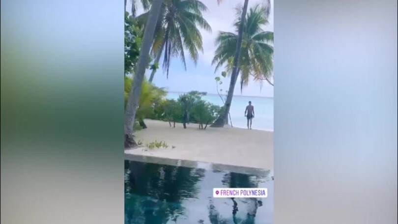 Vacanze, Wanda Nara in versione sexy si rilassa al mare