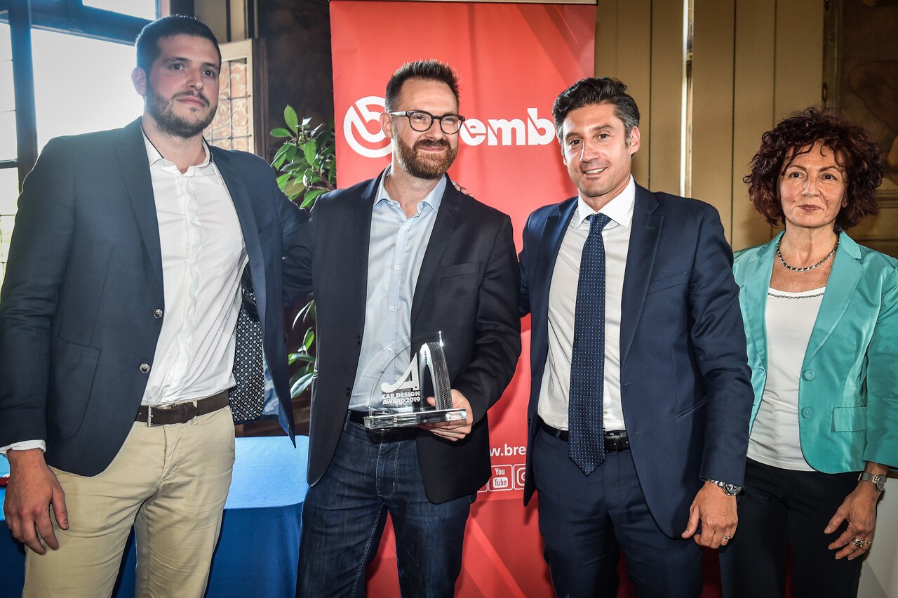 Peugeot vince il "Car Design Award 2019": le foto