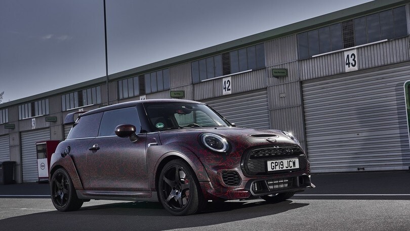 MINI John Cooper Works GP: debutto al Nurburgring