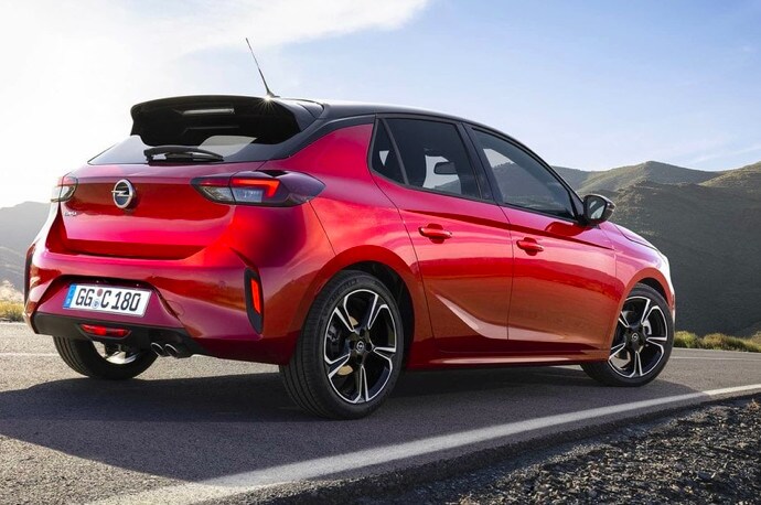 Opel Corsa, diesel e benzina: leggerezza ed efficienza
