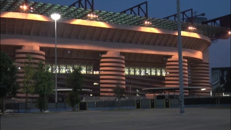 Un referendum per decidere il destino di San Siro?