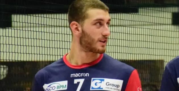 Cantù riporta in Brianza il centrale Federico Mazza