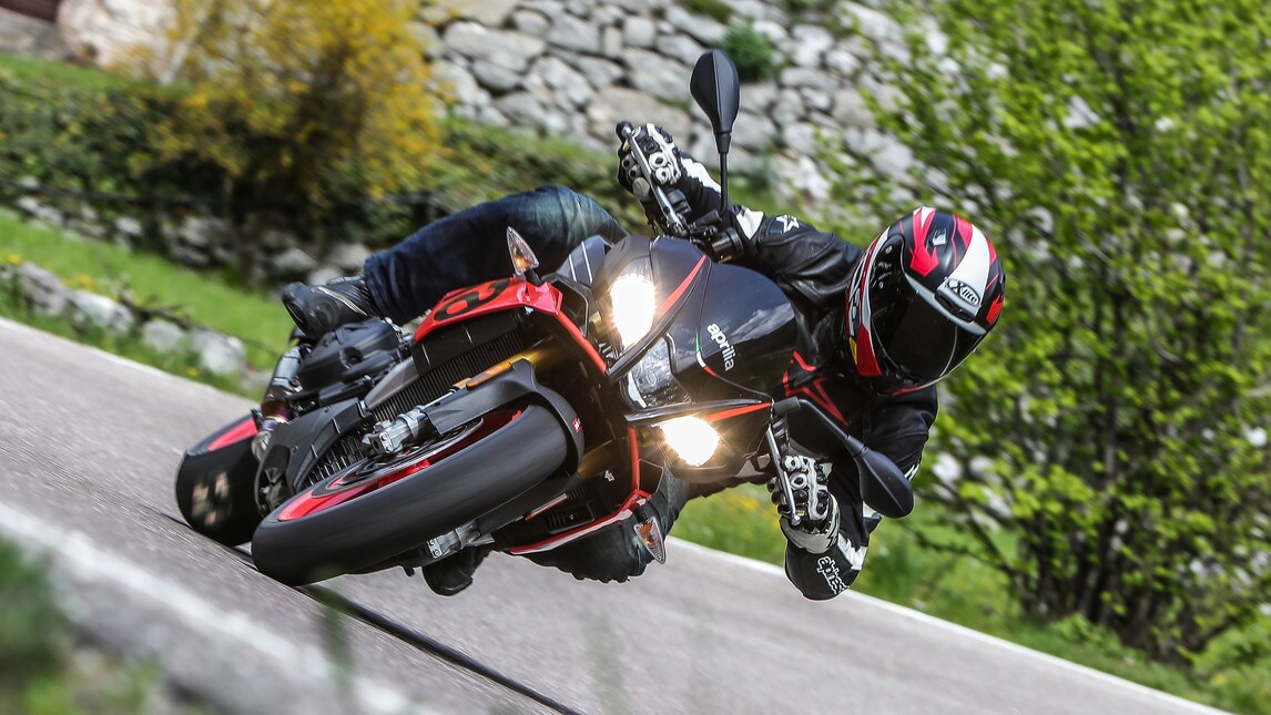 Pikes Peak, è duello tra Ducati e Aprilia