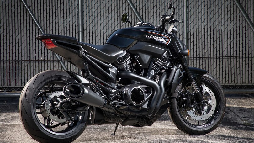 Harley Davidson: Bareknuckle, ecco il nome per la nuova streetfighter