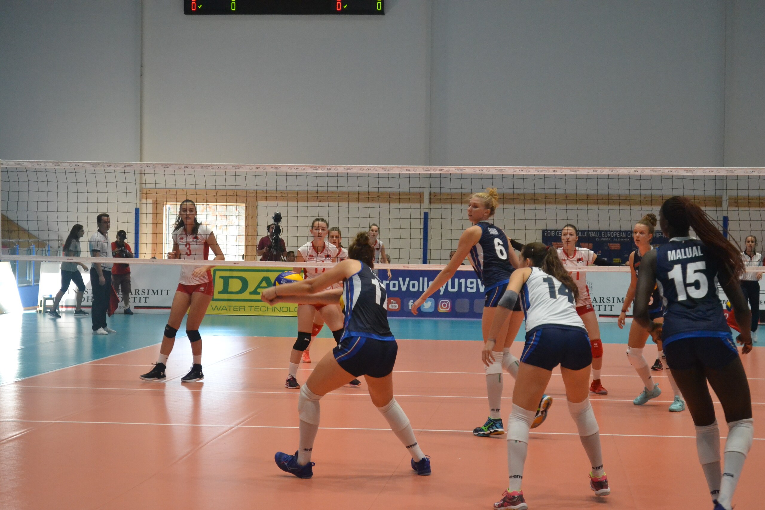 Dodici azzurrine in raduno a Milano in vista del Mondiale Under 19