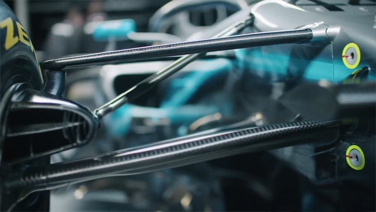 Un difetto la Mercedes ce l'ha: il surriscaldamento