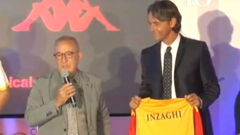 Benevento, Pippo Inzaghi carica l'ambiente: "Riconquisterò la serie A con tutti voi"
