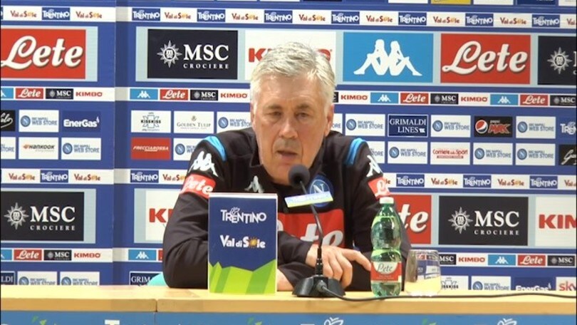 Ancelotti su Insigne: "Deve comportarsi da capitano"