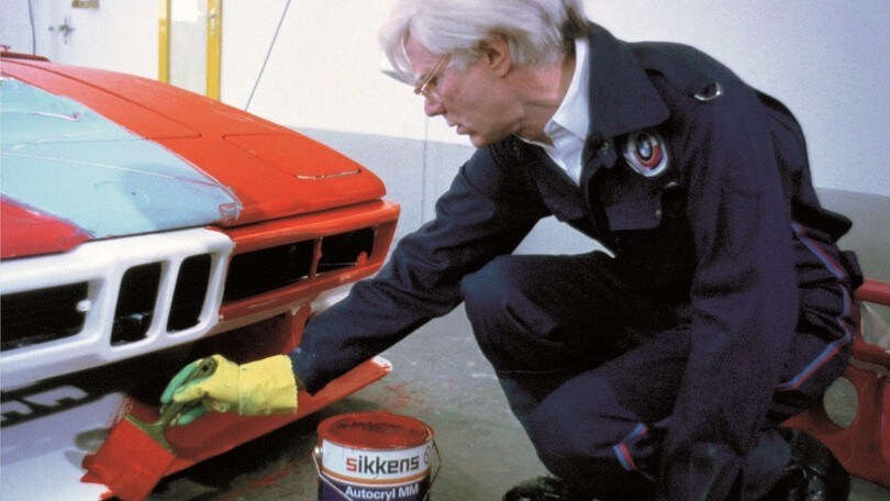 BMW M1, l'opera d'arte di Andy Warhol: le foto