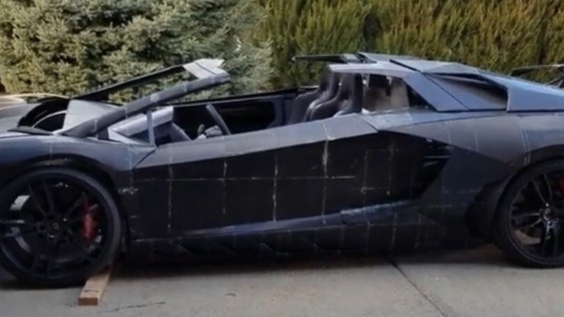 Lamborghini Aventador e stampante 3D: supercar inedita VIDEO