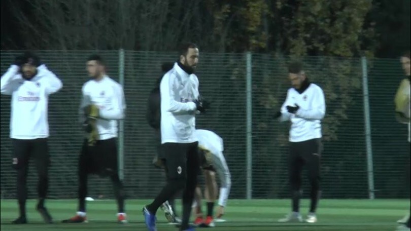 La Roma medita sulle cifre di Higuain