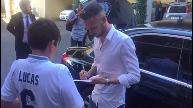 La Lazio ufficializza Lazzari