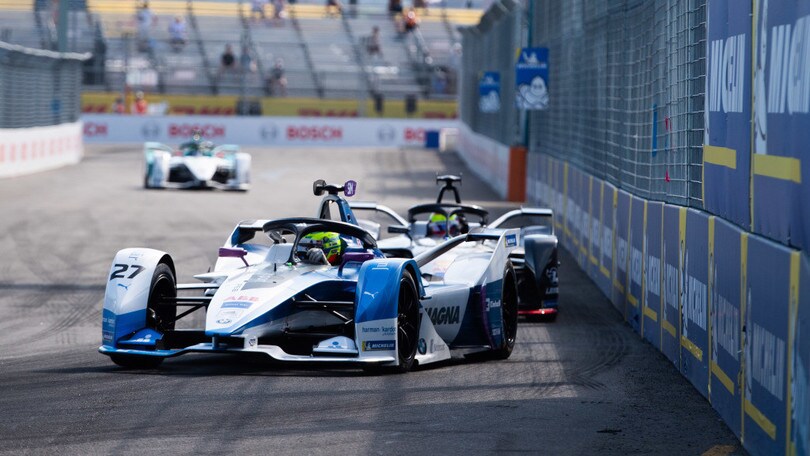 ePrix New York: Sims conquista la pole