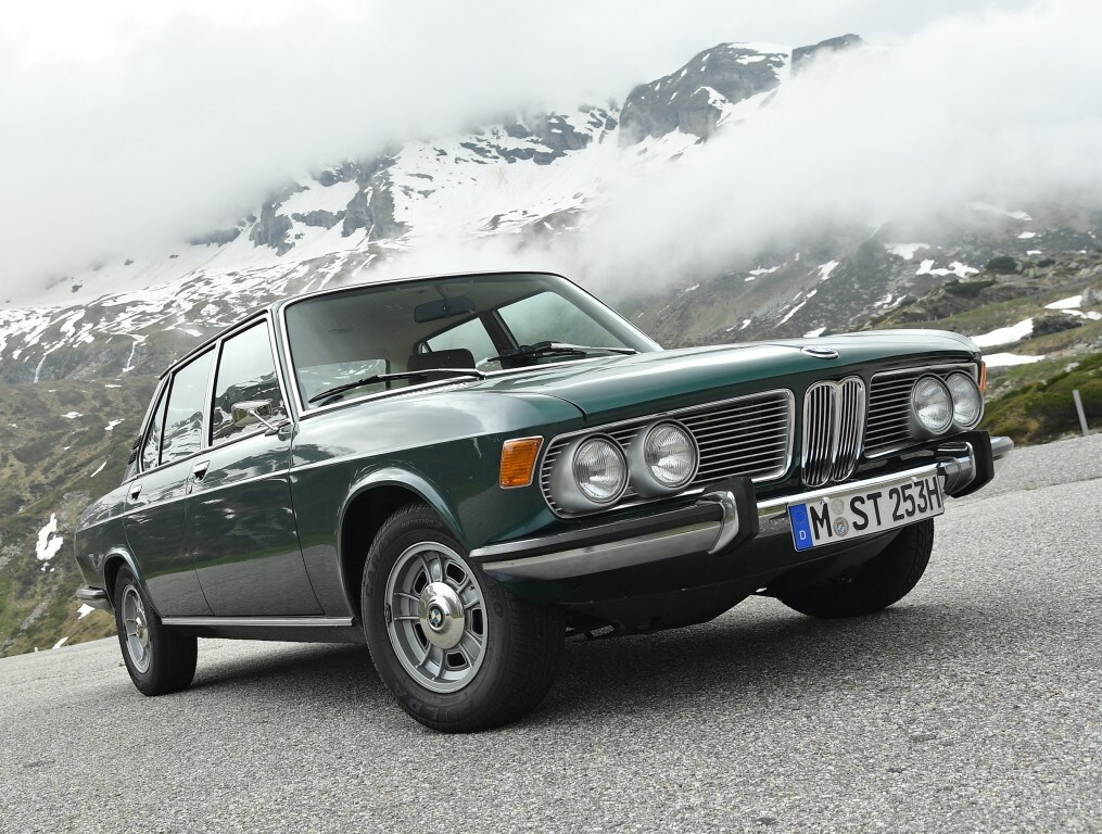 BMW 2500 e 2800: nel 1969 tutto il lusso della gamma E3