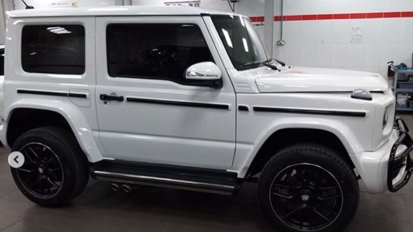 Suzuki Jimny, con il tuning si trasforma in una ClasseG in miniatura