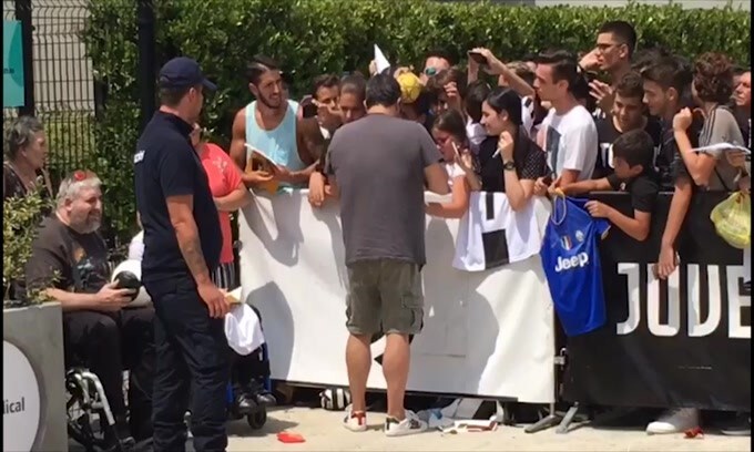 Raiola esce dal JMedical