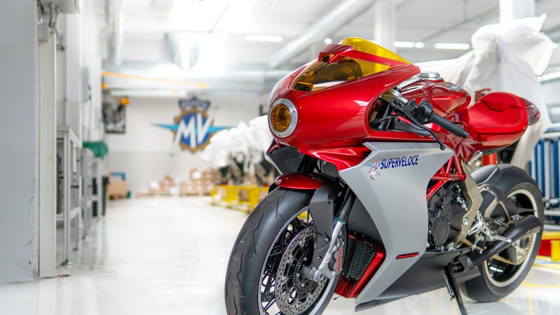 MV Agusta: Superveloce 800 e Brutale 1000 Serie Oro fanno sold out