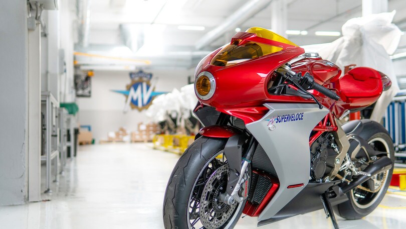 MV Agusta: Superveloce 800 e Brutale 1000 Serie Oro fanno sold out