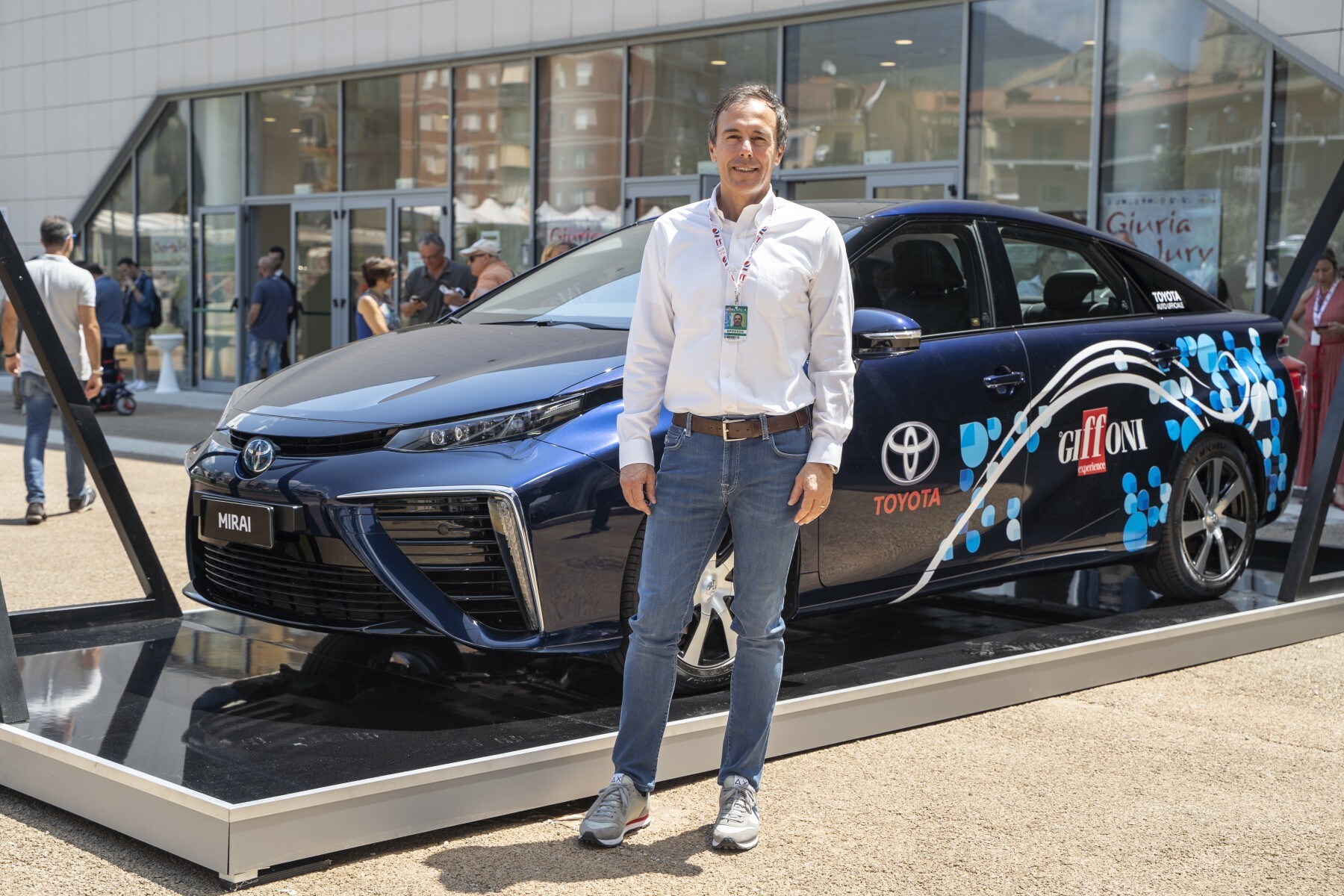 Toyota protagonista al Giffoni Film Festival con Rav4 e Corolla