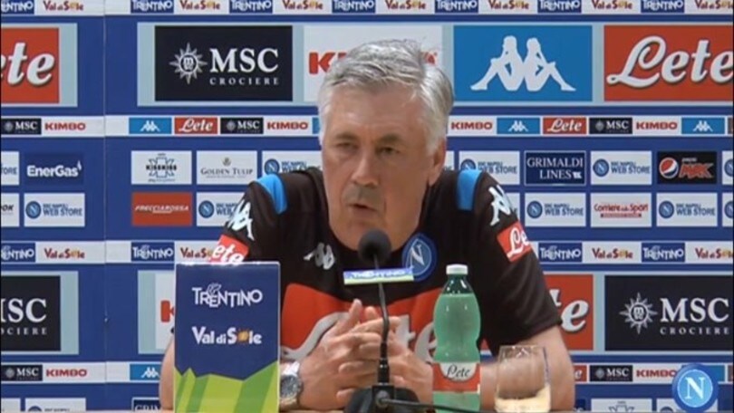 Ancelotti su James: "E' in vendita, il Napoli vuole prenderlo"