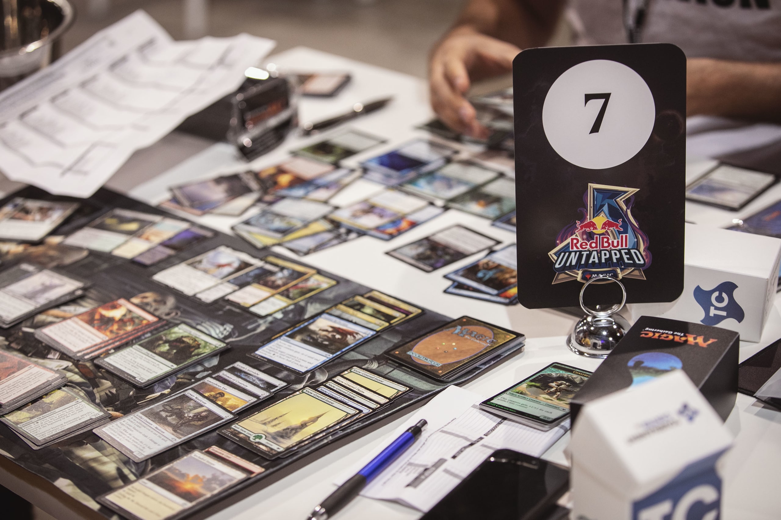 Red Bull Untapped: a Londra la finale del torneo di Magic: The Gathering