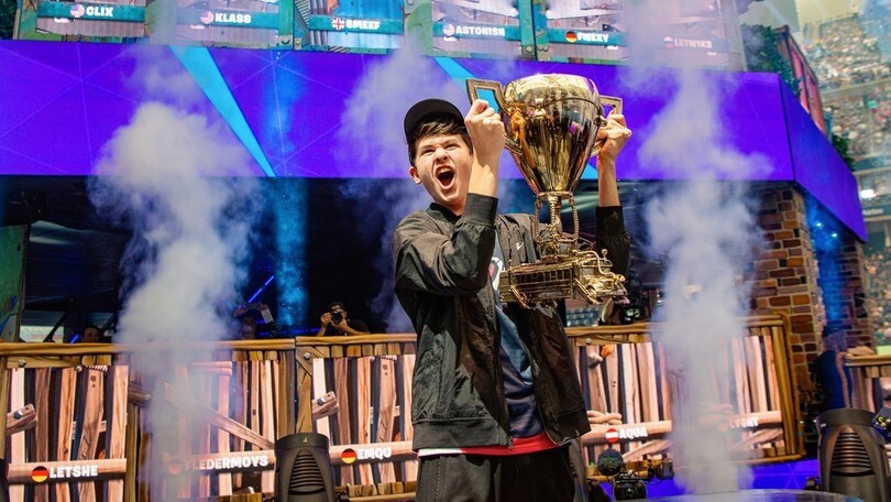 Fortnite: 3 Milioni $ per Bugha a 16 anni campione del mondo