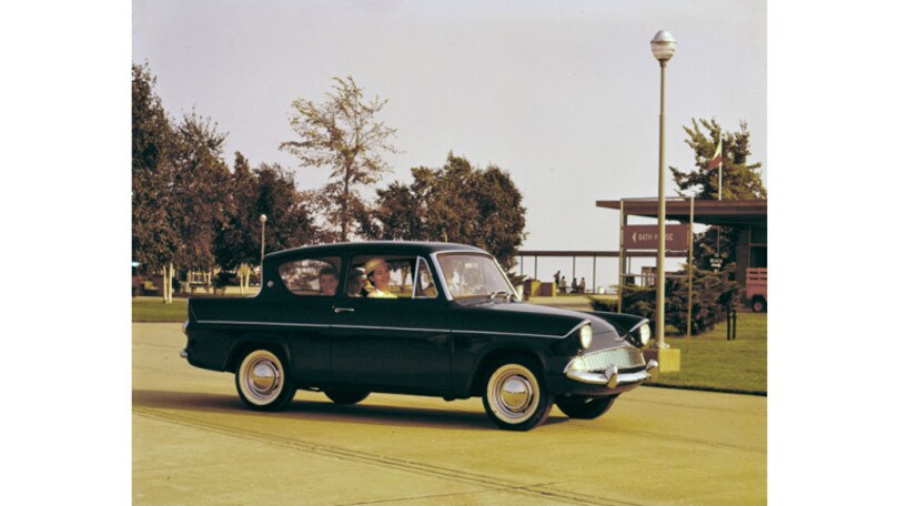 Ford Anglia 105 E nella saga di Harry Potter: gli scatti