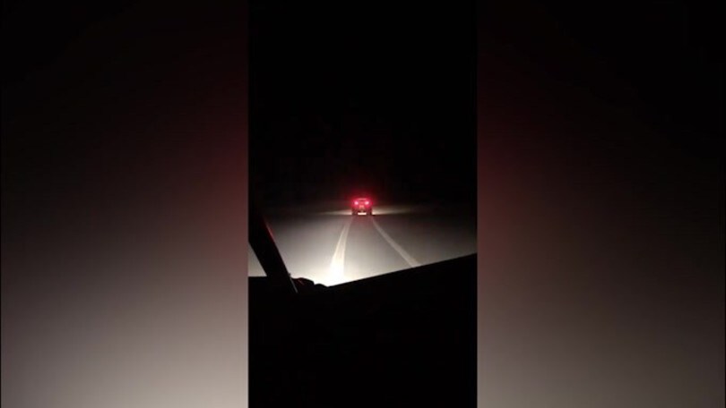 Dani Alves "sfreccia" nel deserto