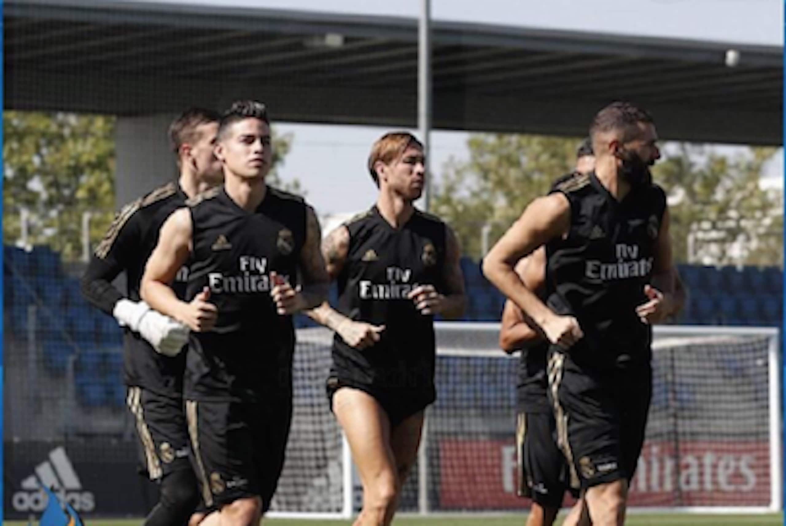James Rodriguez si allena con il Real, Bale a golf