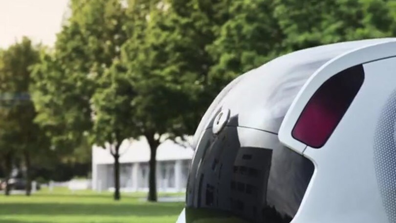 Smart vision EQ fortwo, il video del futuro