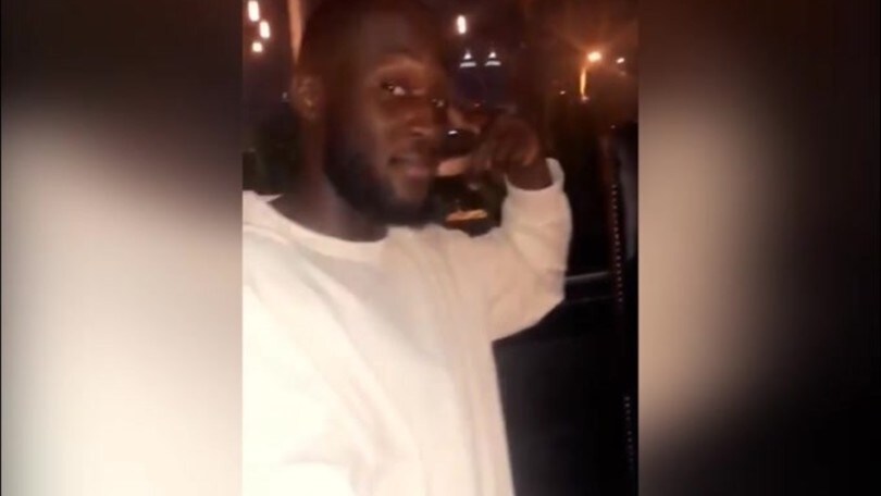 Manchester United, multa in arrivo per Lukaku