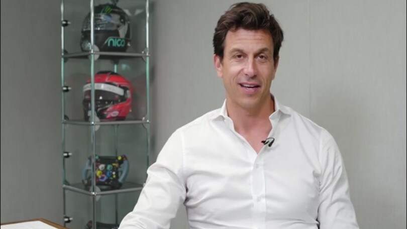 Mercedes, Wolff avvisa sul ritorno delle Ferrari