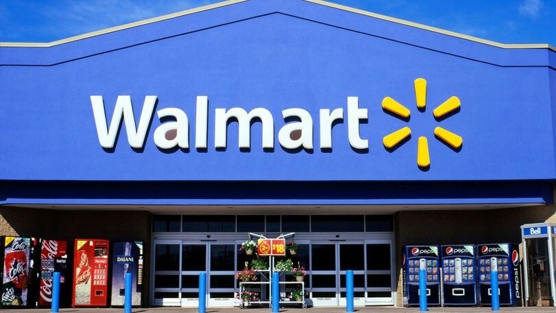 Walmart rimuove dai suoi negozi i videogiochi violenti, ma non armi e munizioni