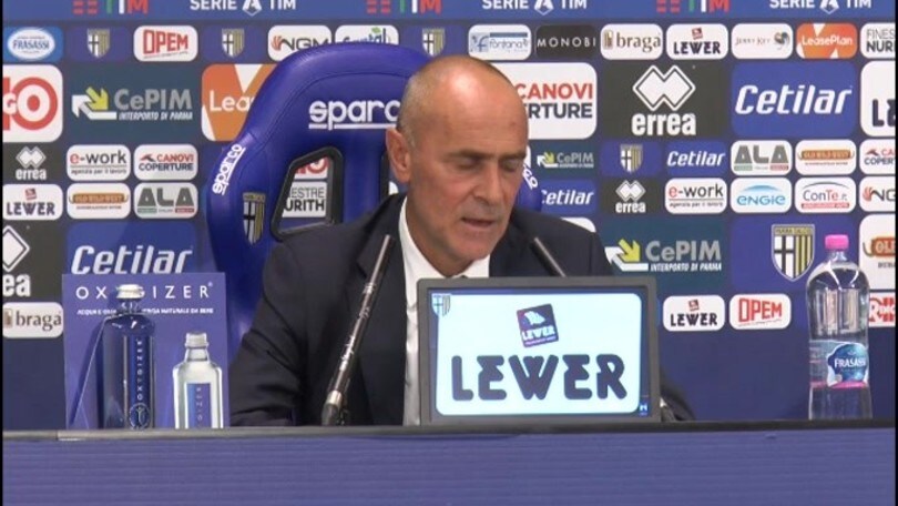 Martusciello: "Per Sarri molto difficile stare lontano dalla squadra"
