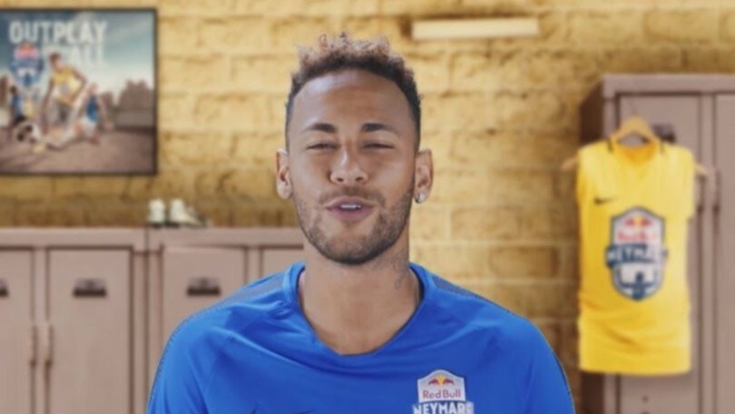 PSG e Barcellona cercano di chiudere per Neymar