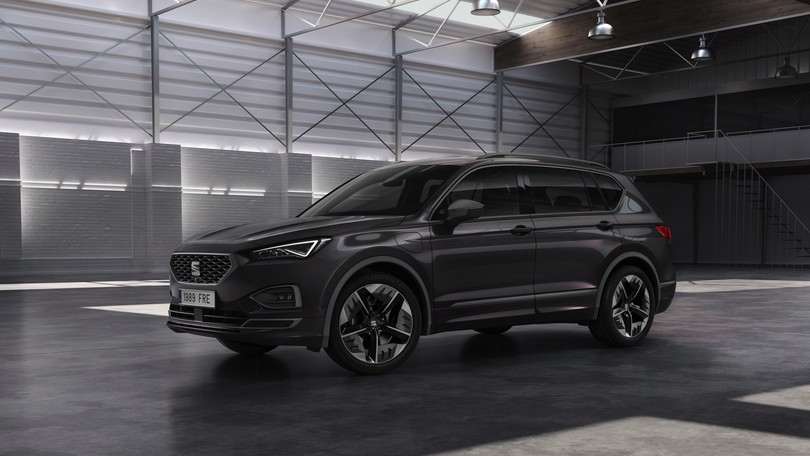 Seat Tarraco FR PHEV: le foto