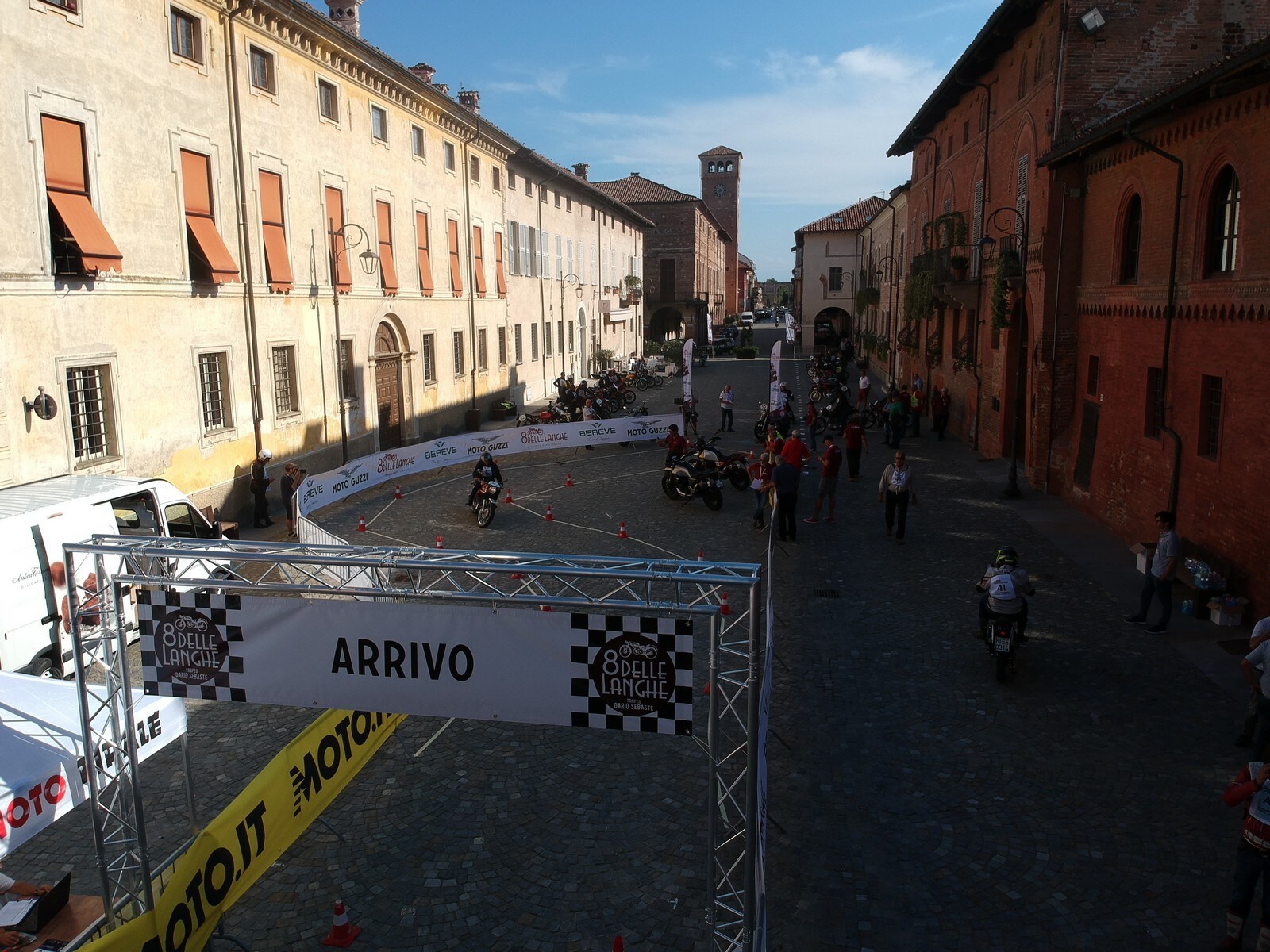 8 Delle Langhe, spettacolo e divertimento