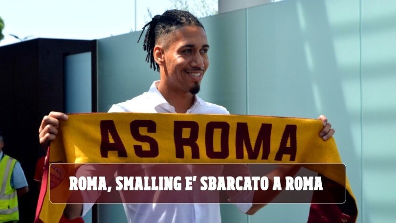 Smalling è sbarcato a Roma. Adesso le visite mediche e la firma