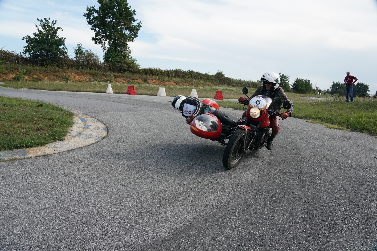 8 Delle Langhe, scorci da incanto e adrenalina