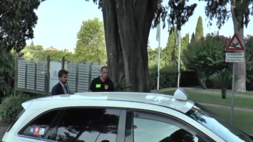 Napoli, Llorente visite a Villa Stuart