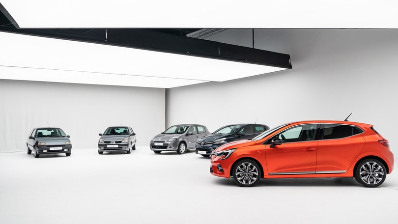 Renault Clio quinta serie: gli scatti