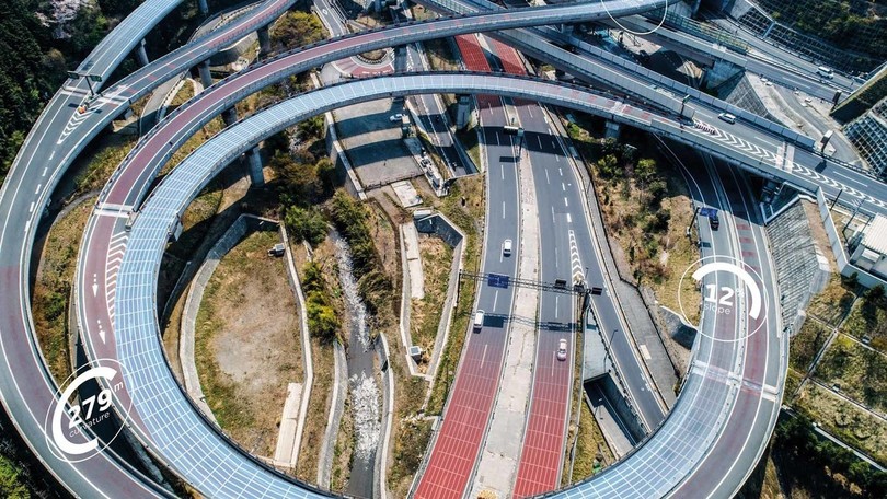 TomTom, a Francoforte il prototipo a guida autonoma: LE FOTO