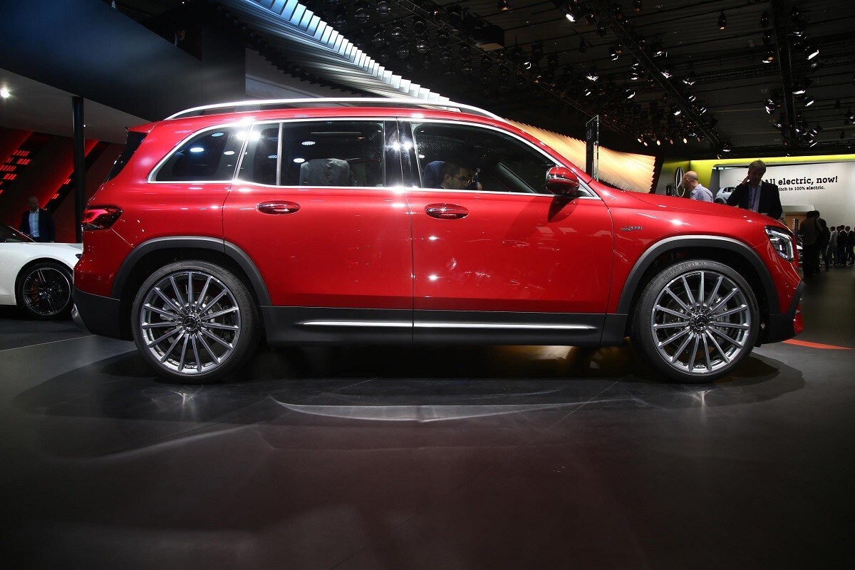 Mercedes-AMG GLB 53 4Matic al Salone di Francoforte 2019: foto